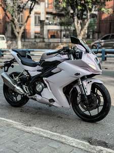 二手贝纳利龙卷风 Tornado 302R