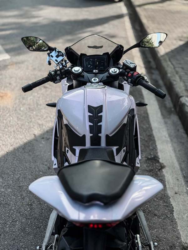 二手贝纳利龙卷风 Tornado 302R