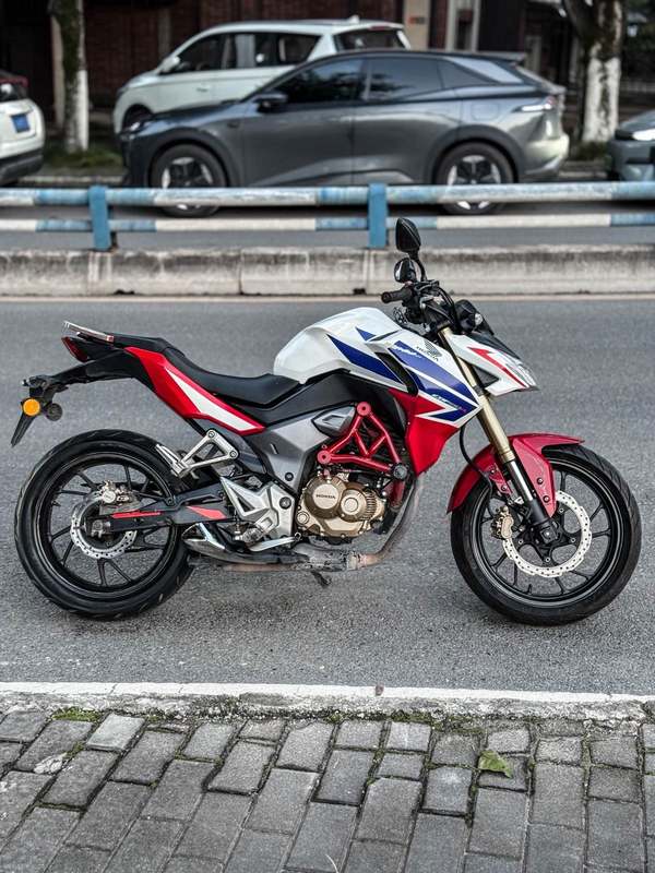 二手新大洲本田CBF190R