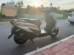 二手济南铃木优驿 UE125T