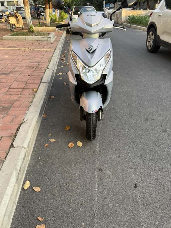 二手济南铃木优驿 UE125T