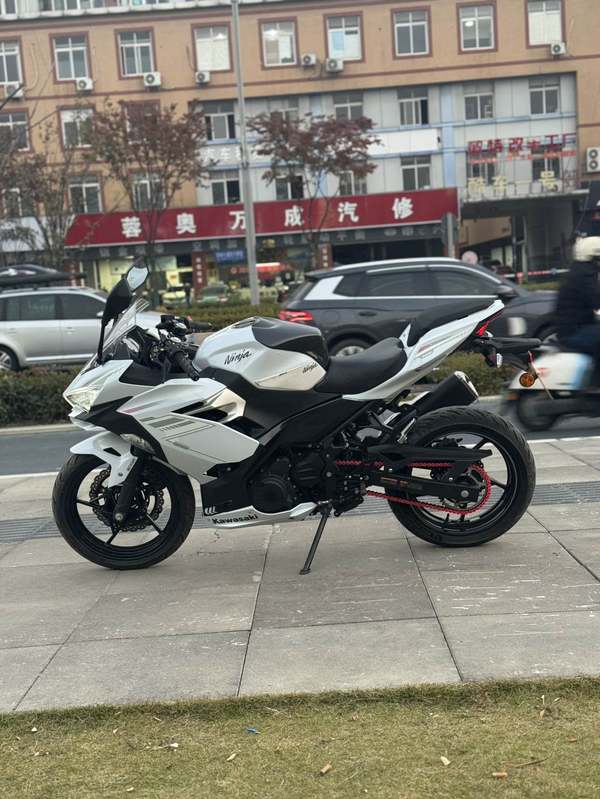 二手川崎Ninja 400