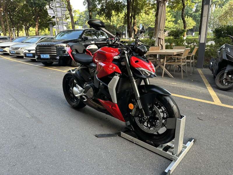 二手杜卡迪Panigale V2