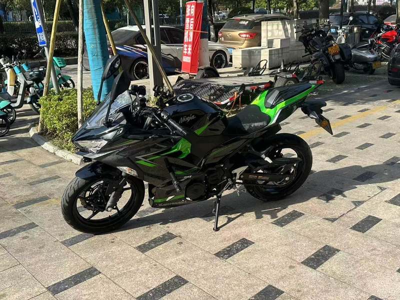 二手川崎Ninja 400