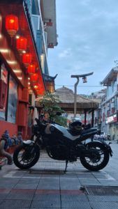 二手贝纳利幼狮 Leoncino 250