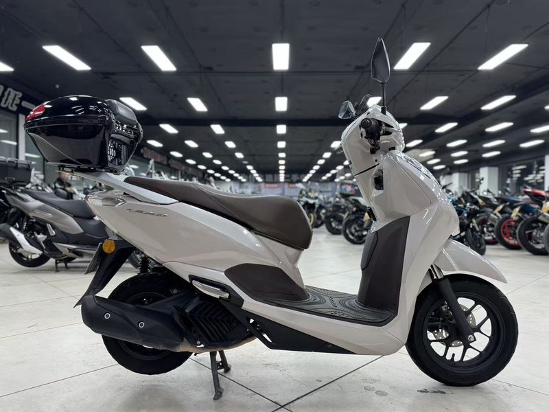 二手五羊本田Lead125