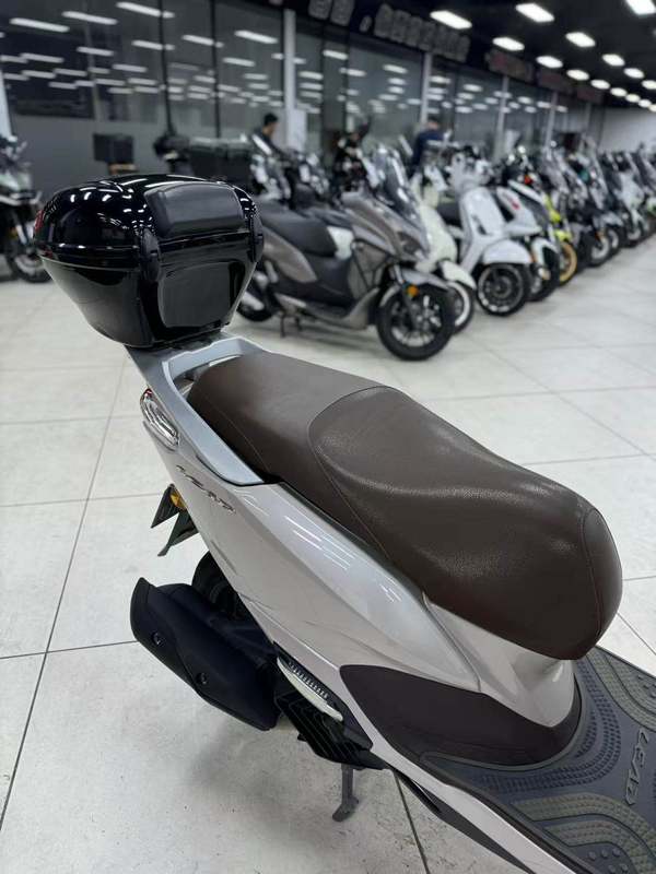 二手五羊本田Lead125