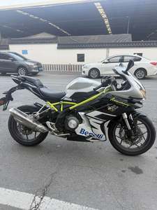 二手贝纳利龙卷风 Tornado 302R