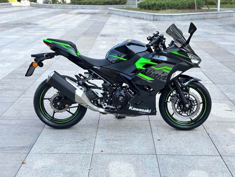 二手川崎Ninja 400