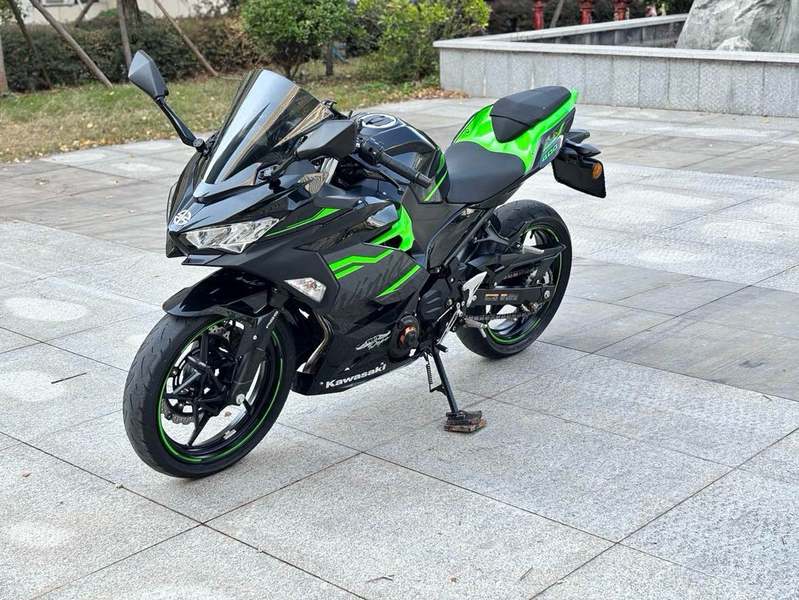 二手川崎Ninja 400