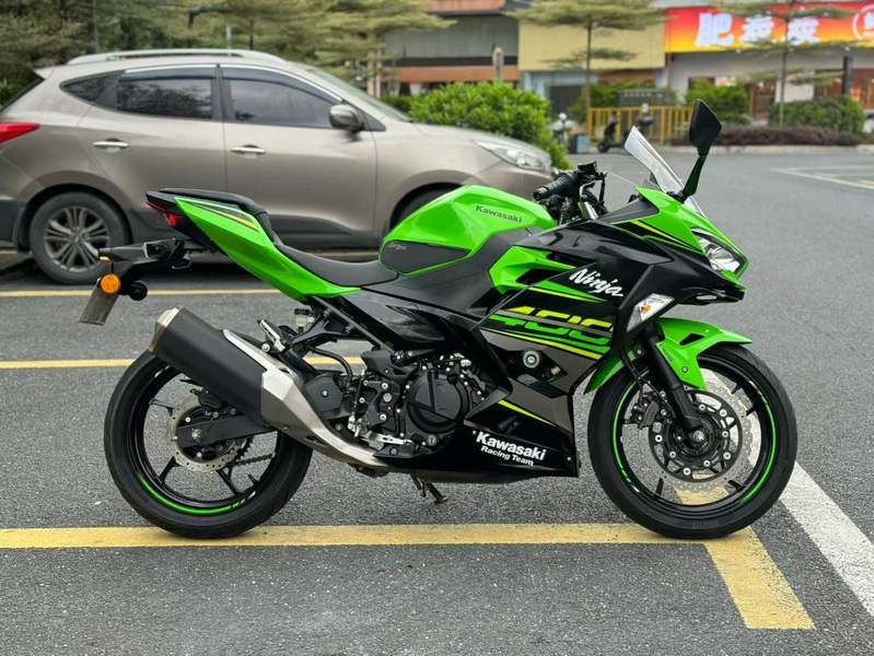 二手川崎Ninja 400