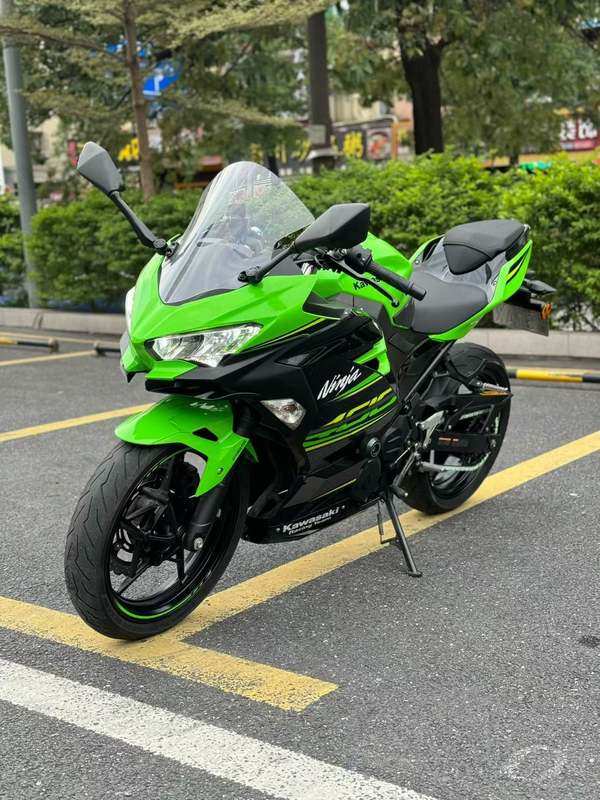 二手川崎Ninja 400