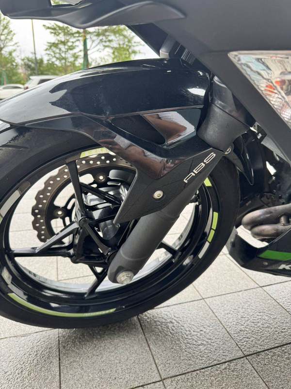 二手川崎Ninja 400