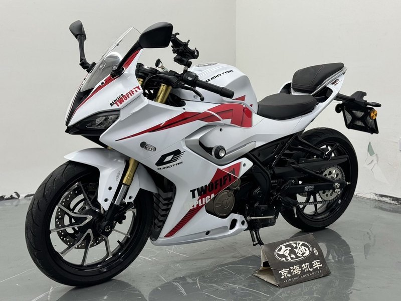 二手QJMOTOR赛250