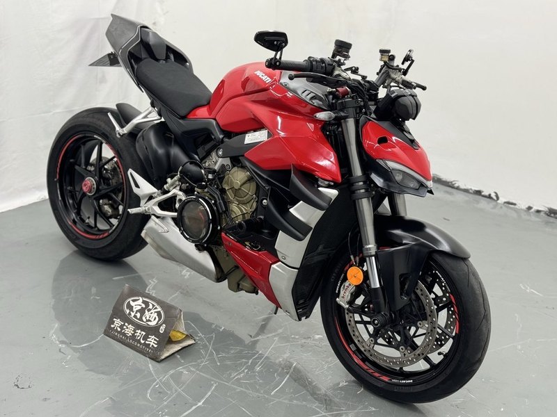 二手杜卡迪Street Fighter V4