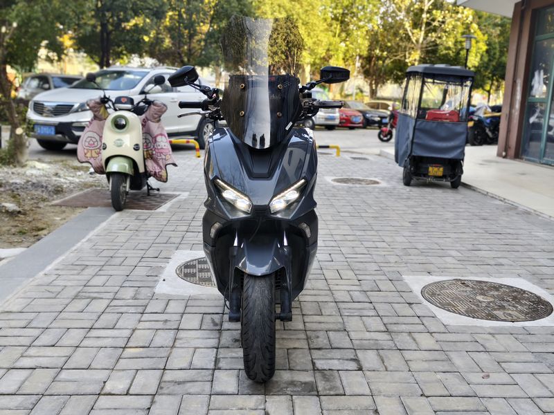 二手龙嘉VMAX ie300