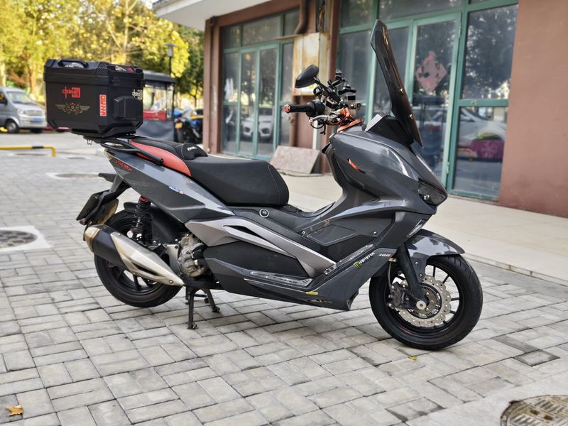 二手龙嘉VMAX ie300