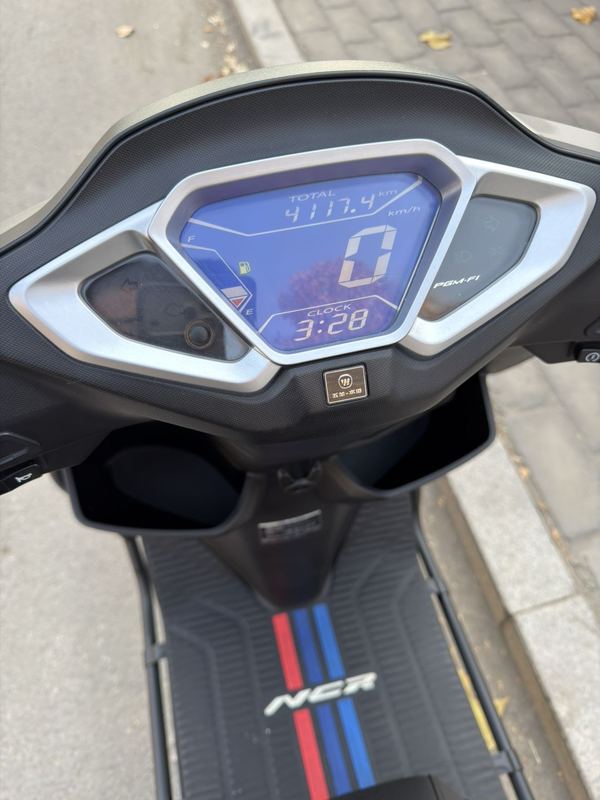 二手五羊本田NCR125