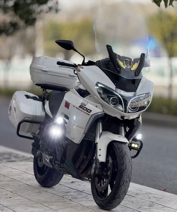 二手贝纳利600GC