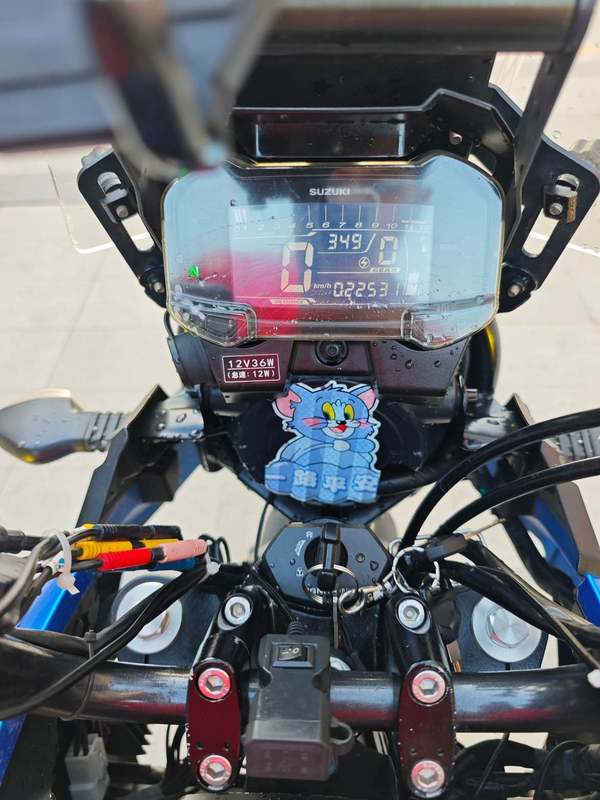 二手豪爵铃木DL250