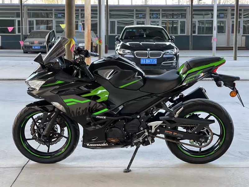 二手川崎Ninja 400