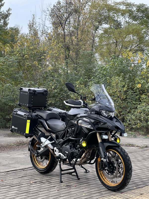 二手贝纳利TRK552