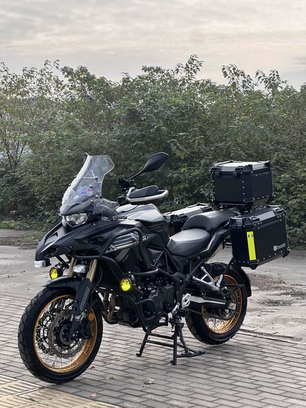 二手贝纳利TRK552