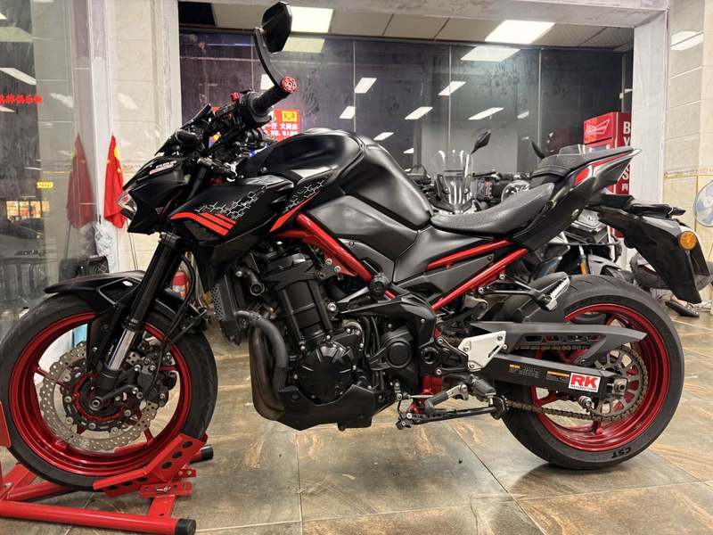 二手川崎Z900