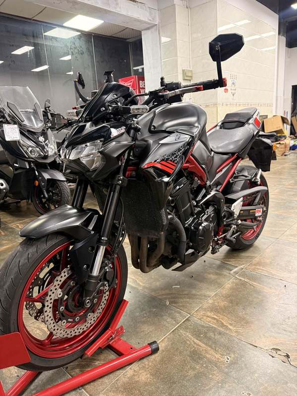 二手川崎Z900