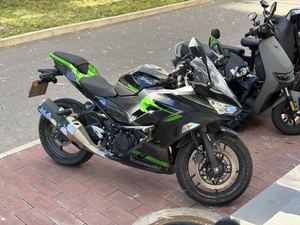 二手川崎Ninja 400