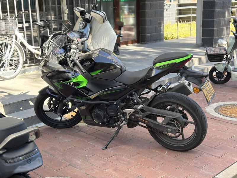 二手川崎Ninja 400