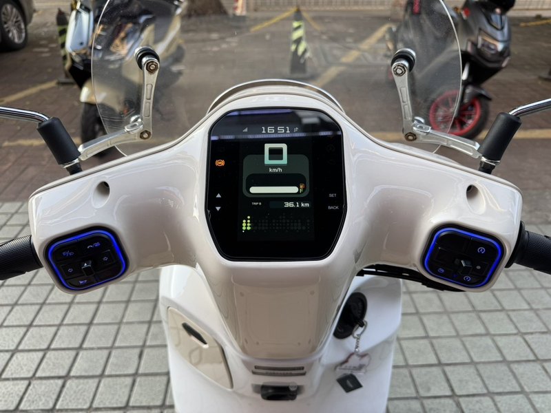 二手五羊本田NWF125