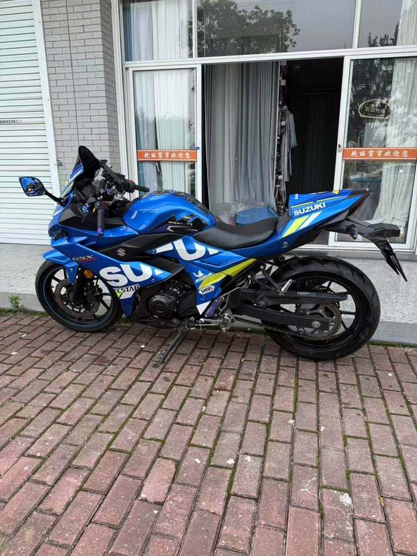 二手豪爵铃木GSX250R