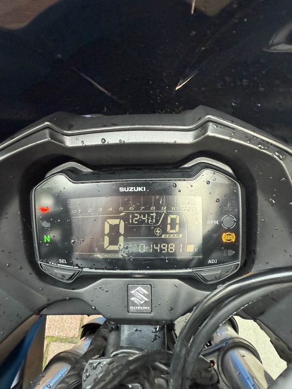 二手豪爵铃木GSX250R