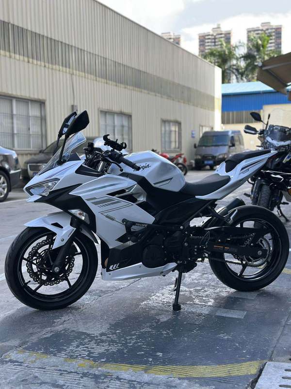 二手川崎Ninja 400