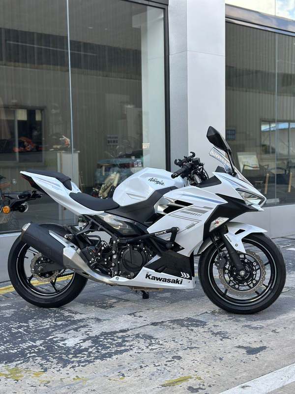 二手川崎Ninja 400