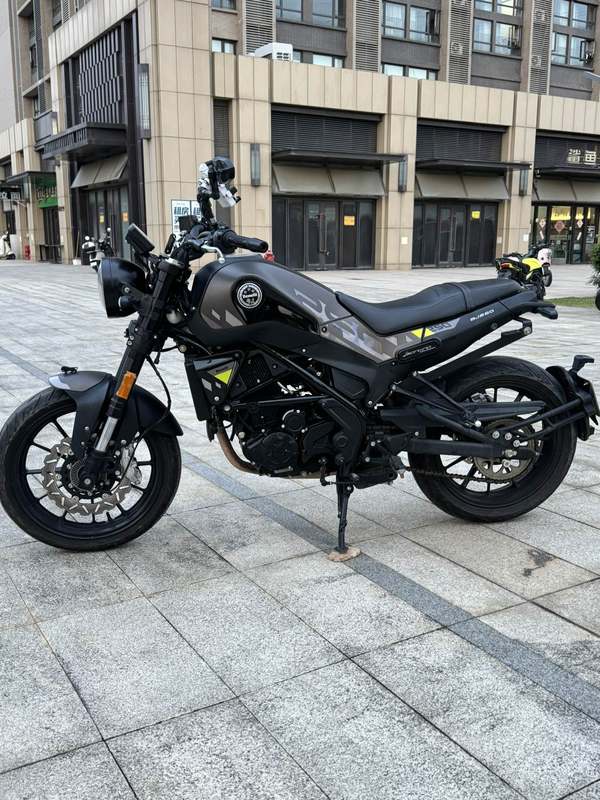 二手贝纳利幼狮 Leoncino 250