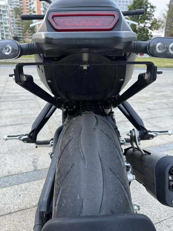 二手贝纳利幼狮 Leoncino 250