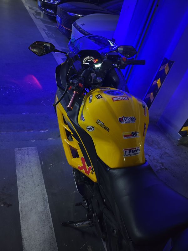 二手宝雕BD400RR