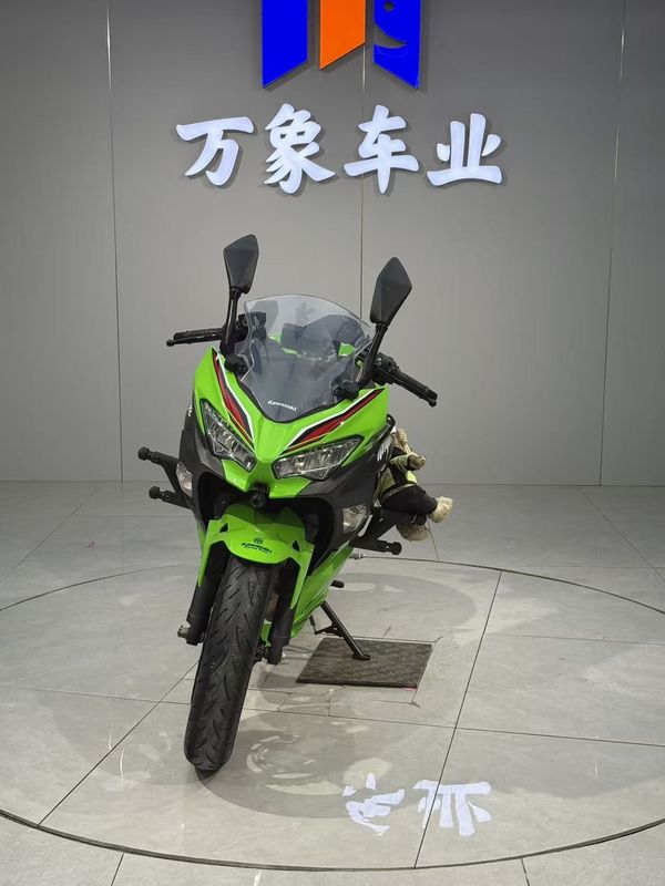 二手川崎Ninja 400