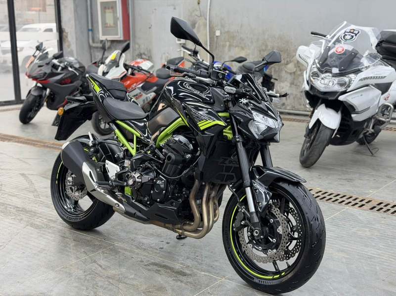 二手川崎Z900