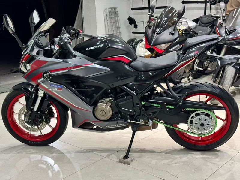 二手QJMOTOR赛400