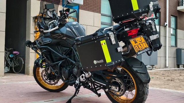 二手贝纳利TRK552