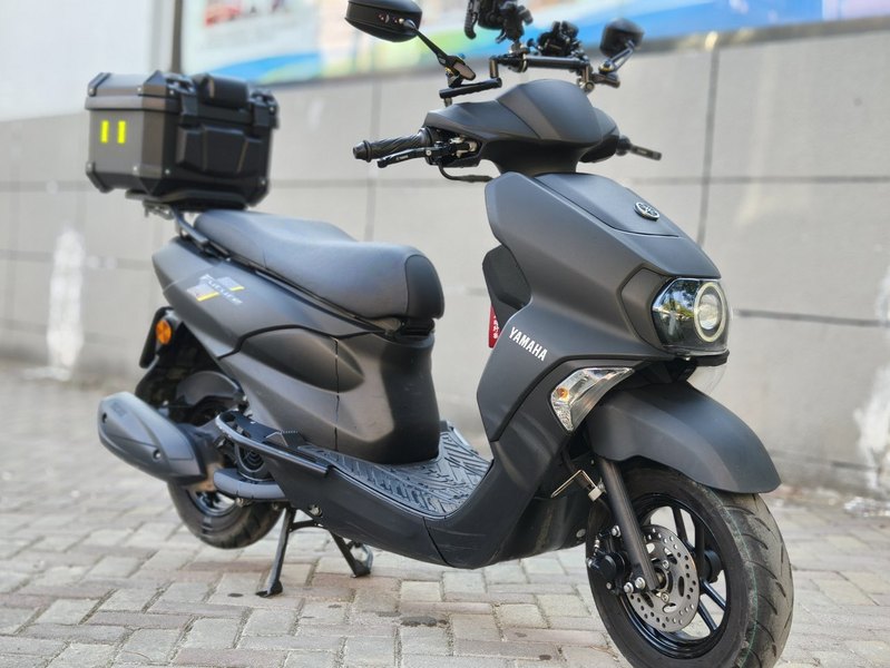 二手建设雅马哈旭鹰125