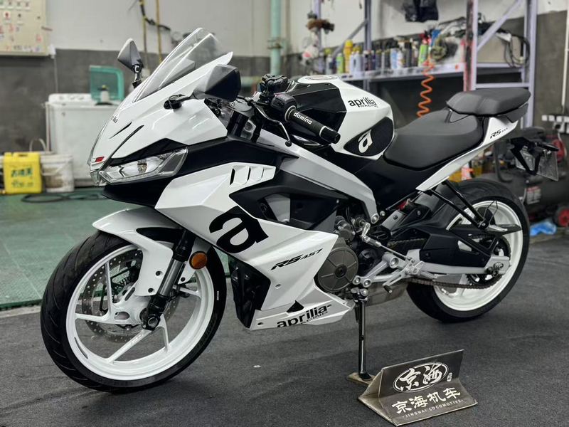二手阿普利亚RS 457