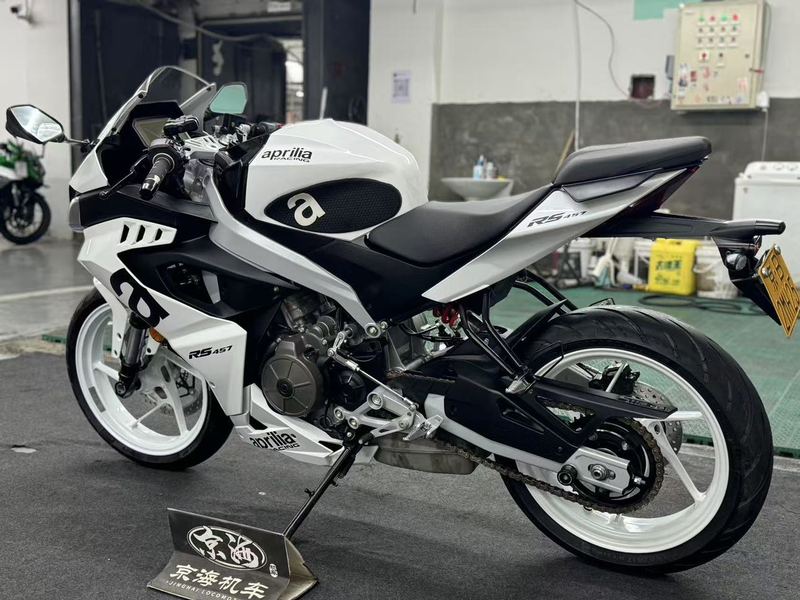 二手阿普利亚RS 457