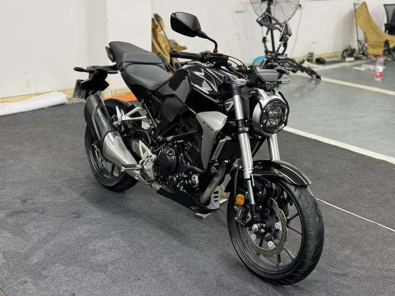 二手本田CB300R