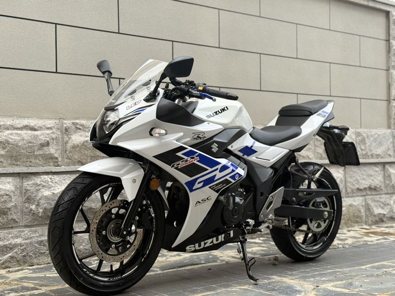 二手豪爵铃木GSX250R
