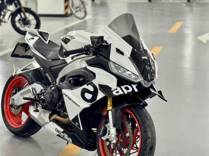 二手阿普利亚RS 660 