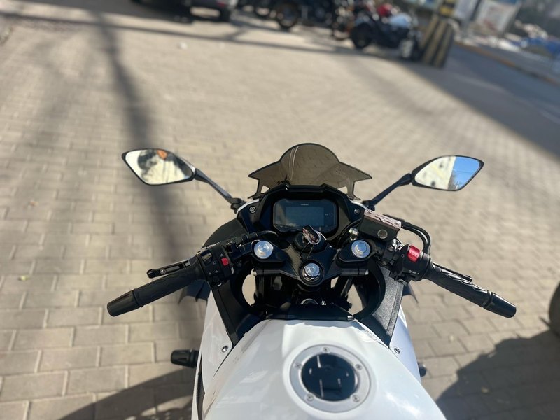 二手豪爵铃木GSX250R